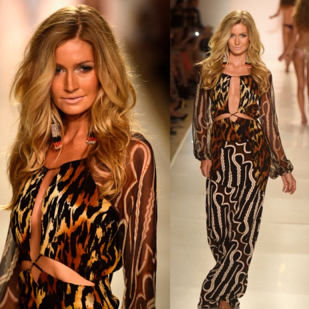 Indah Celia Maxi Dress - EUC Size Small Cut Out Gown RARE